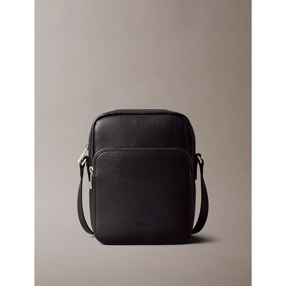 Calvin Klein tracolla uomo doppio comparto colore nero